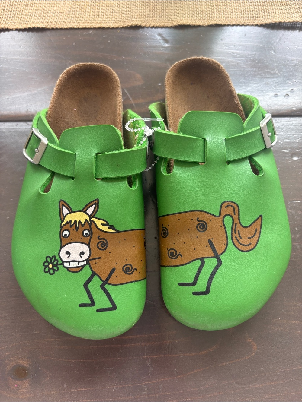 Green Kids Horse-Print Clog Sandals